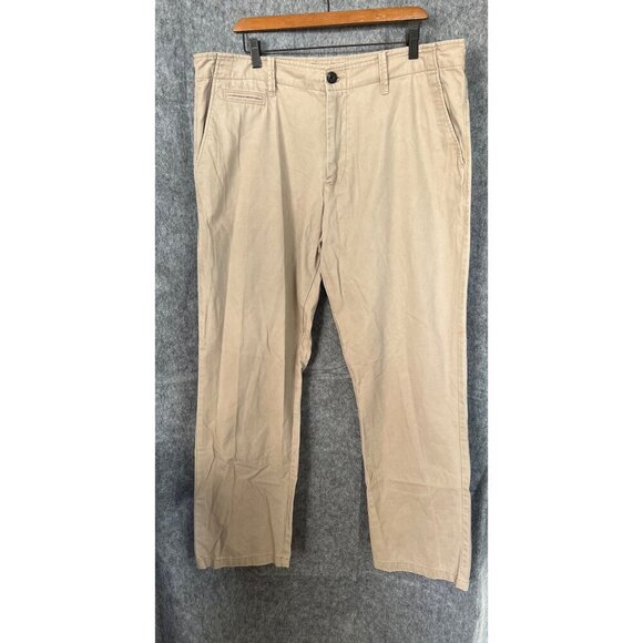 Mens Old Navy Pants 2 pair Broken in Straight Green & Khaki 38/34 New Cotton - Picture 3 of 8